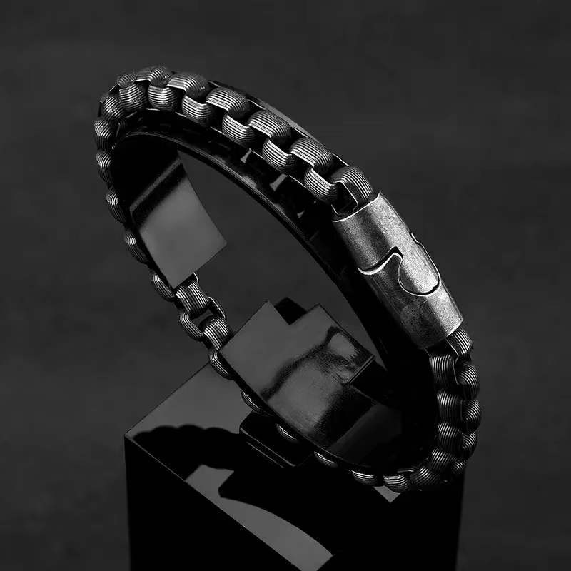 TITANIUM ETERNAL SILVER
