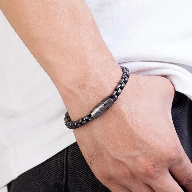 TITANIUM ETERNAL SILVER