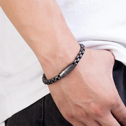 TITANIUM ETERNAL SILVER